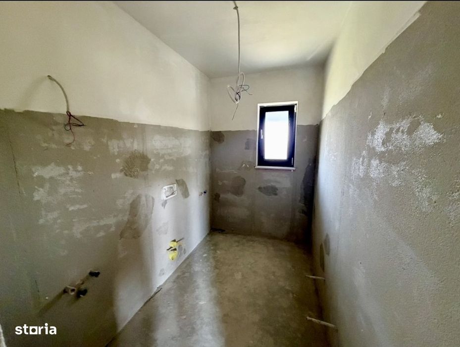Casa P+1 Bercu Rosu
