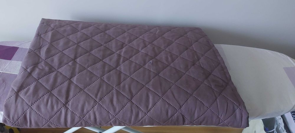 Двулицево шалте за единично легло или диван