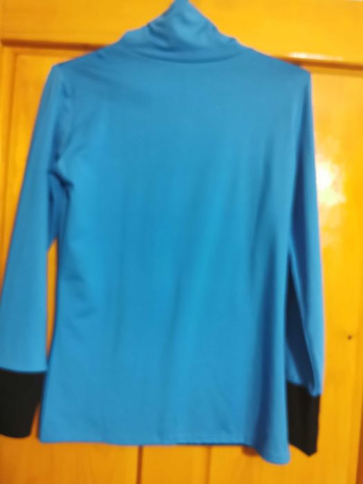 Дамско поло с дълъг ръкав