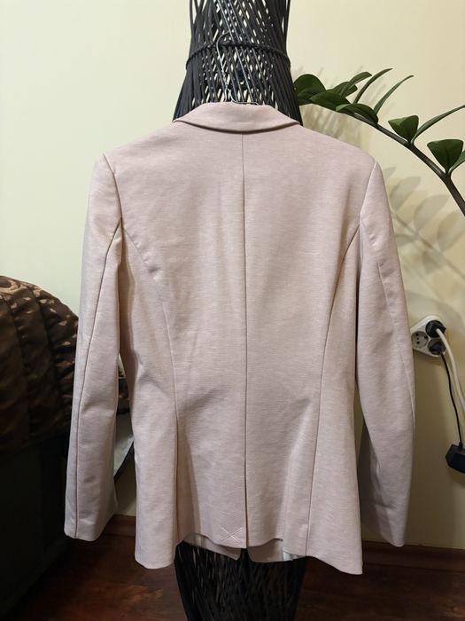 Сака - HM, Bershka