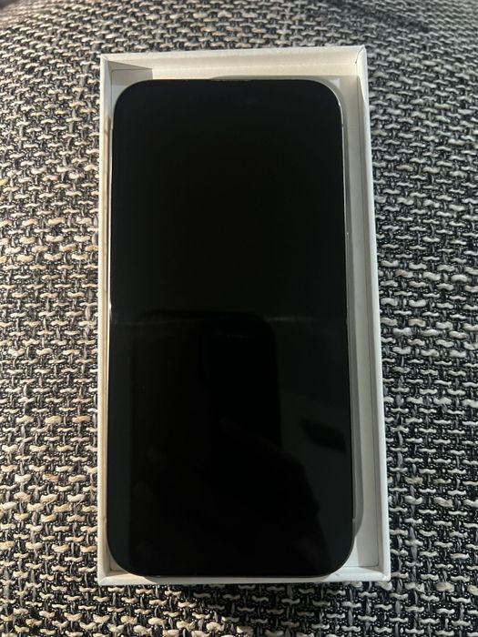 Vand Iphone 15 Pro de 256GB