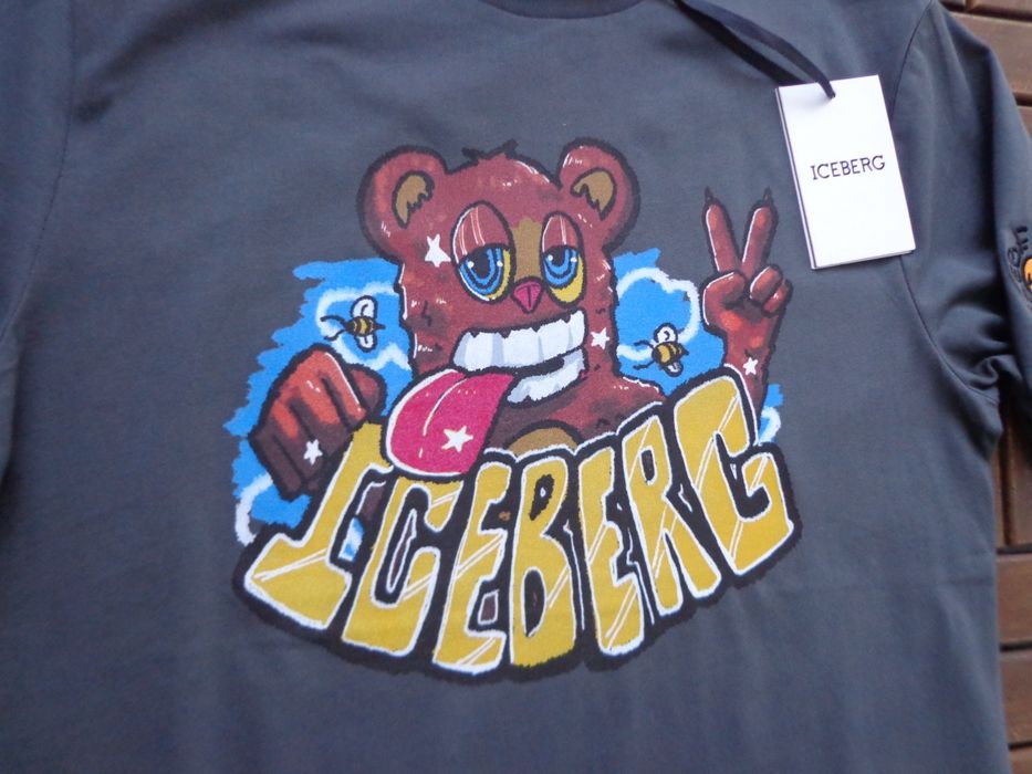 Мъжка тениска Iceberg T-shirt with Bear And Vxmee Logo