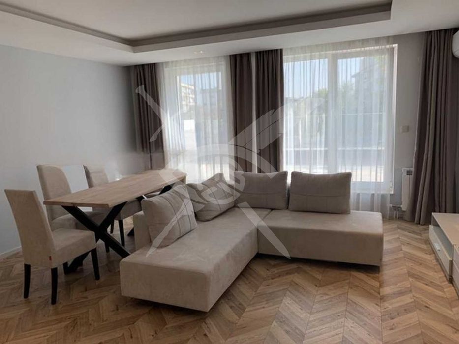 Дава се под наем Двустаен апартамент в София, Лозенец - 71 кв.м за 797.64 € - Снимка #1