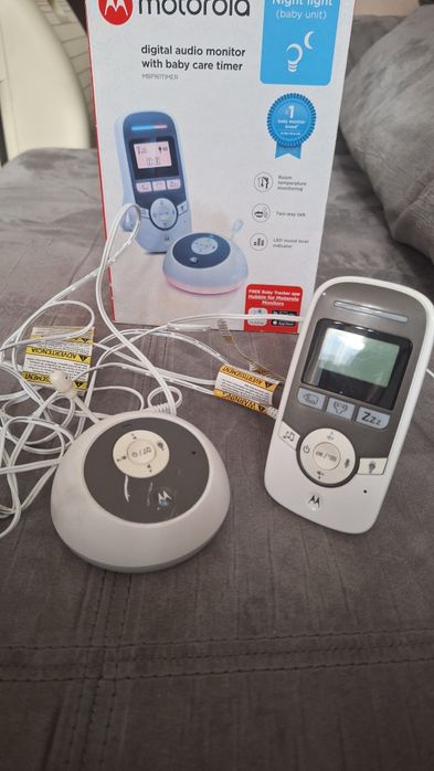 Бебефон Motorola