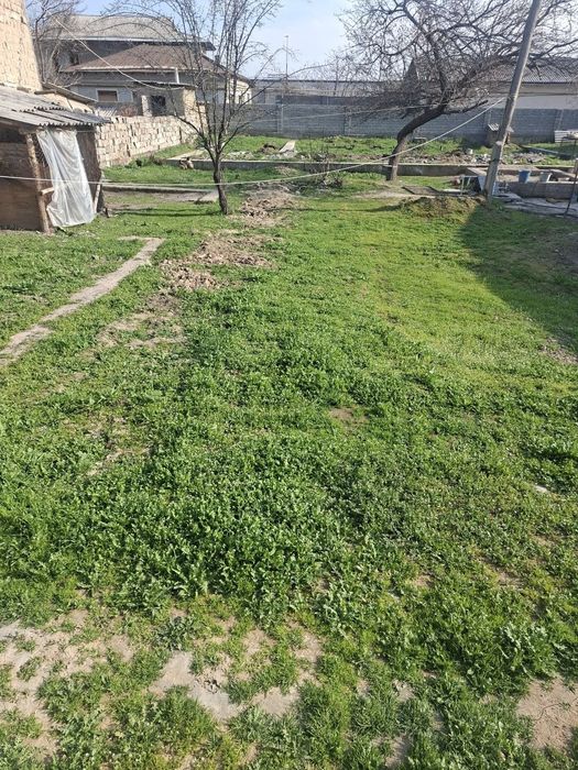 Yer sotiladi uchaska