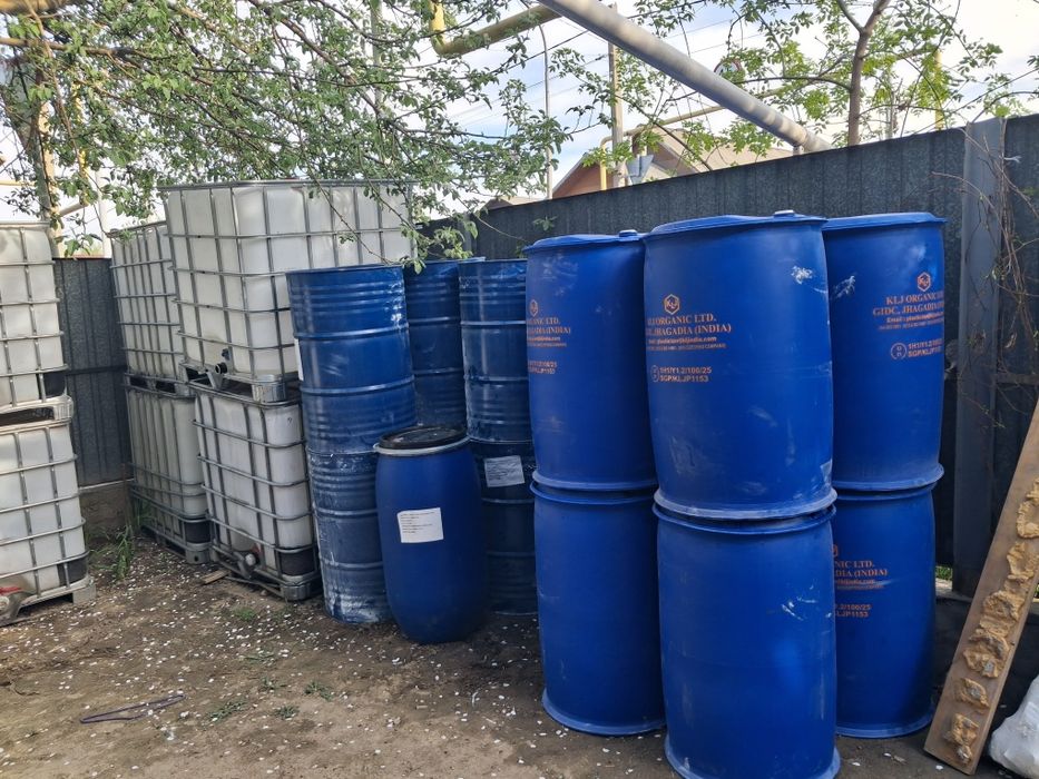 Бочки пластиковый  200 ,170 литров