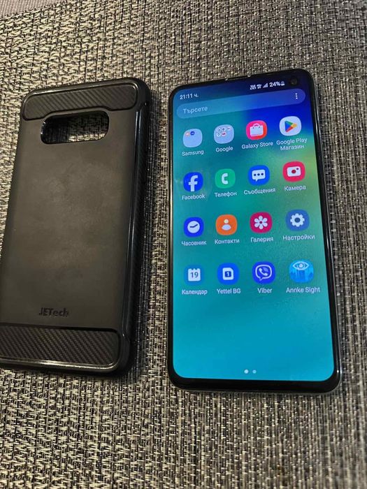 Продавам Samsung galaxy s10e