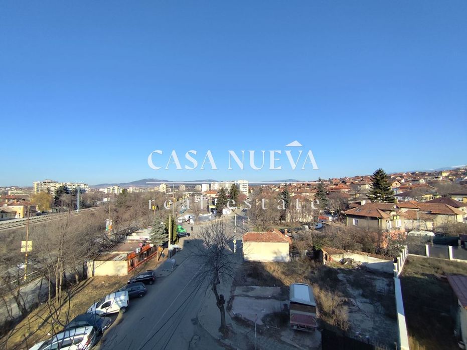 Двустаен апартамент в гр. Перник, кв. Ралица