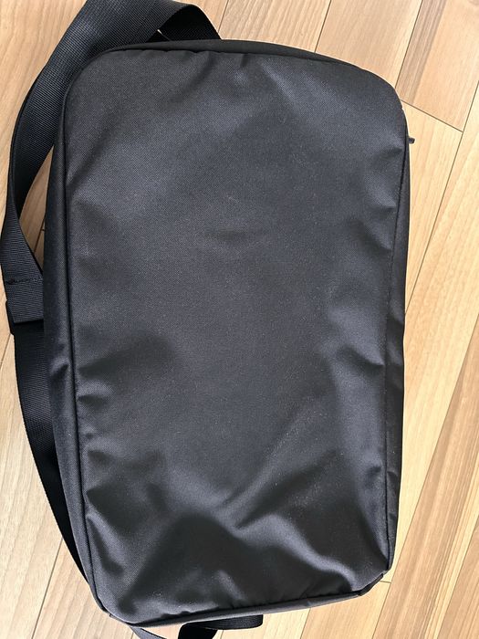 DECATHLON САК ЗА ПЛУВНА ЕКИПИРОВКА DUFFLE 27 Л, С 3 ОТДЕЛЕНИЯ, СИНЬО/ЧЕРНО