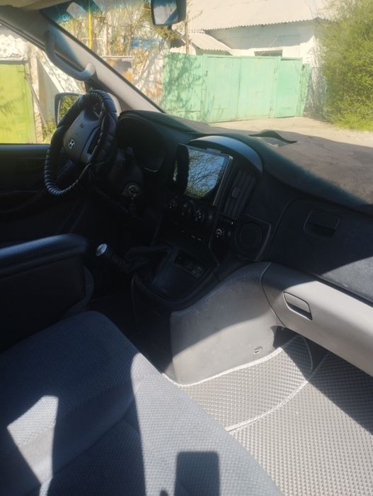 Хундай старекс H1