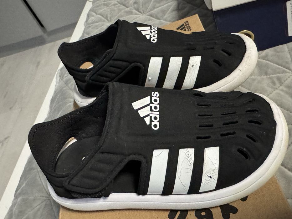 Сандали Adidas 27 номер