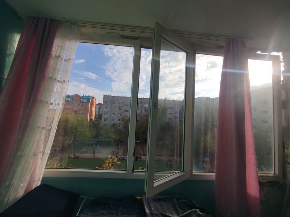 Продам пластиковое окно