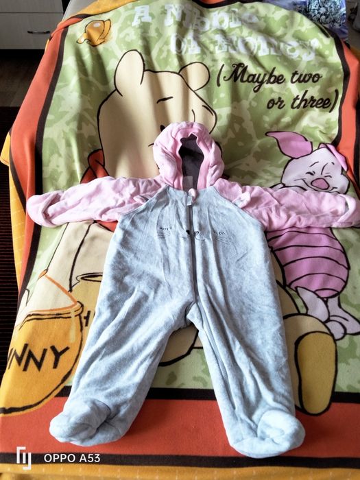 Велюровый комбинезон