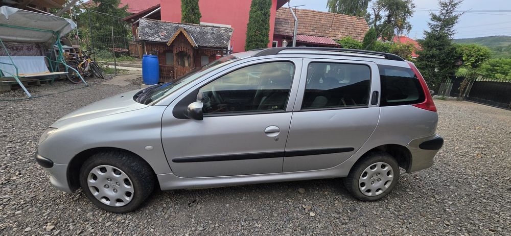 De vanzare Peugeot 206 sw