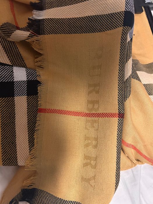 Eșarfă Burberry 100% cașmir