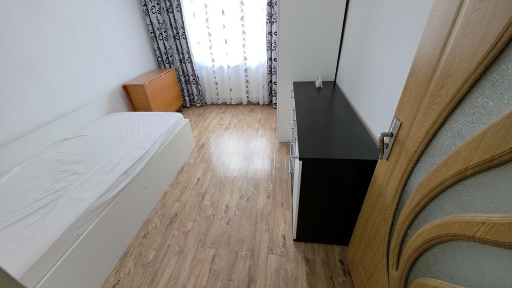 Apartament 4 camere capat 1