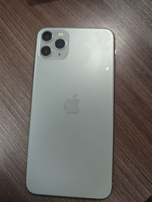 Iphone 11 pro max 256gb 79 %