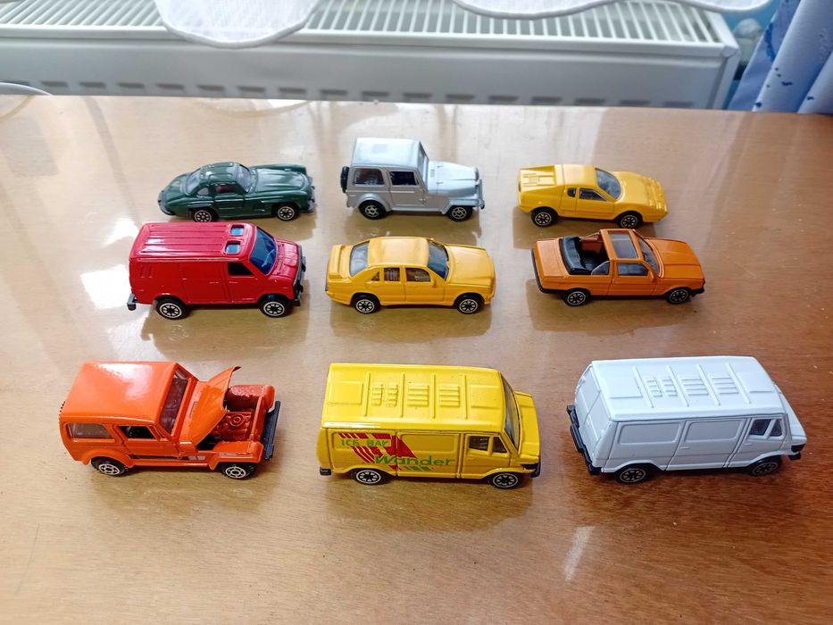 Diverse masinute metal Maisto / Welly / MCToy 1:64