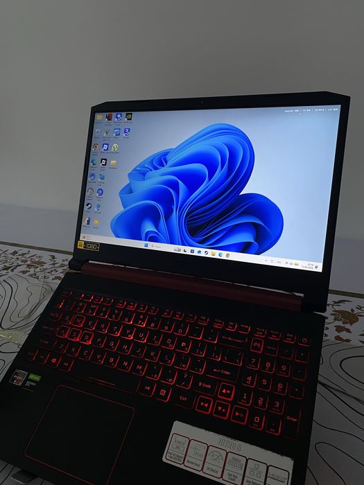 Игравой ноутбук Acer nitro