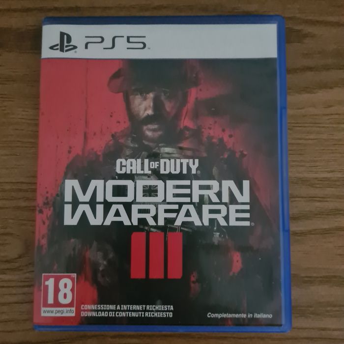Игра   mw3 в отличном  состояние
