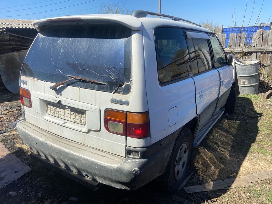 Машина. Мазда МПВ 1-е поколение 1996г. На разбор