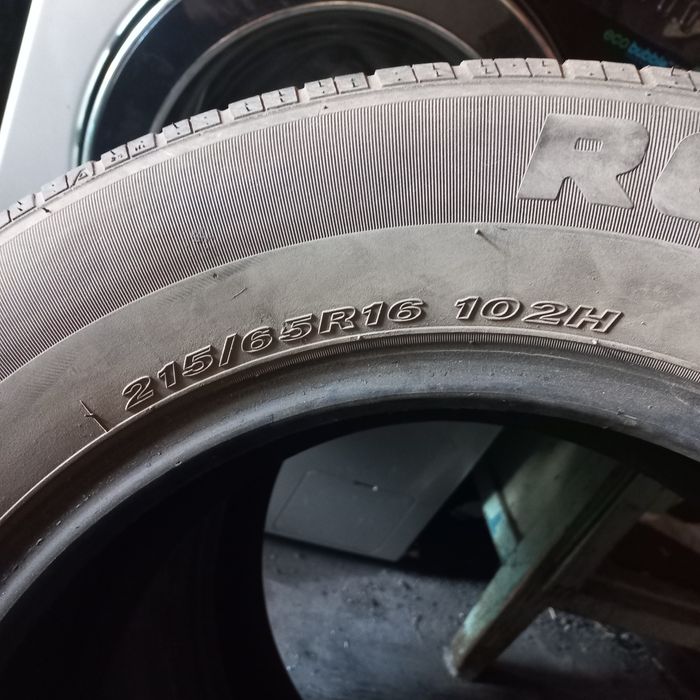 Продаю покрышки r16 лето