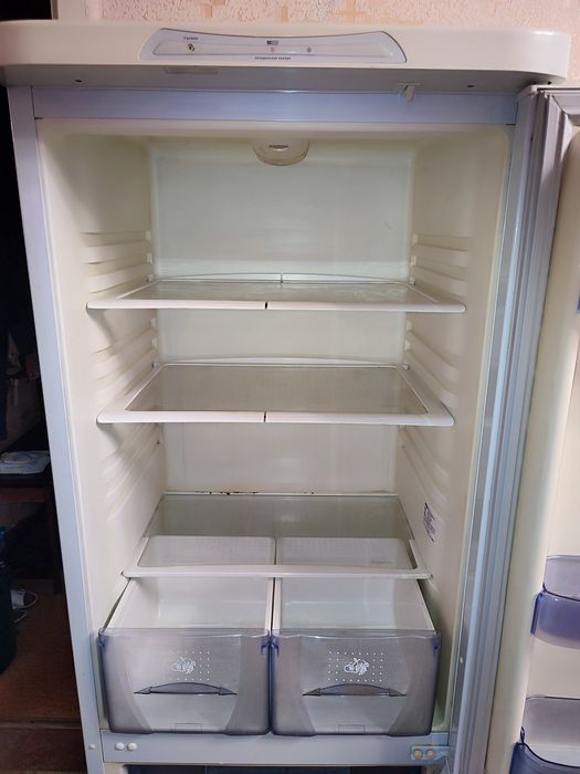 Продам холодильник Бирюса б/у