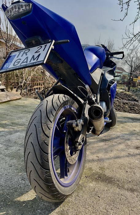 Yamaha yzf r125 2009
