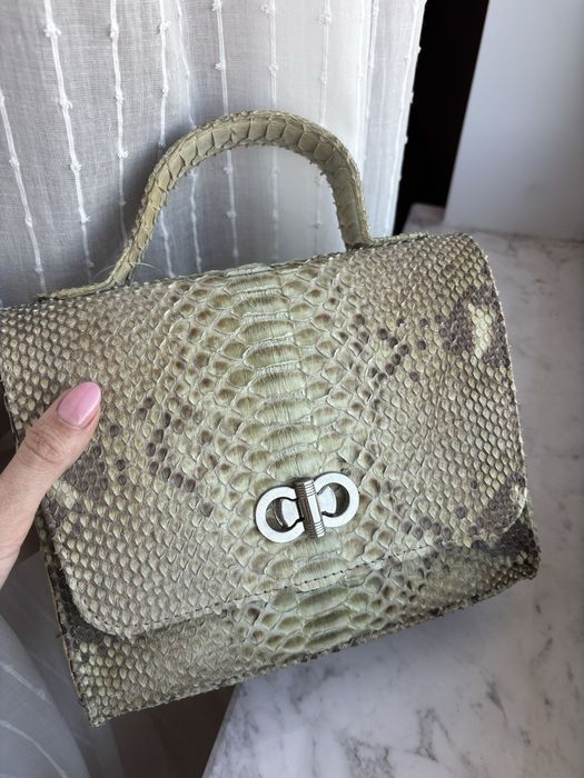 Poseta piele naturala piton