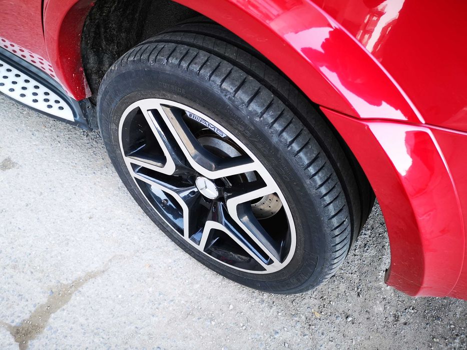 4 броя 295/40/20 ; Michelin Latitude Sport 3 (+джанти) ; Перфектни
