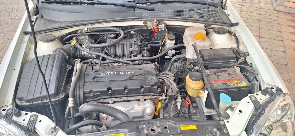 Laseti 2013 3 pozitsita 1.6l