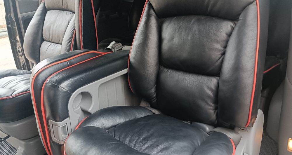 Продам Hyundai Grand Starex