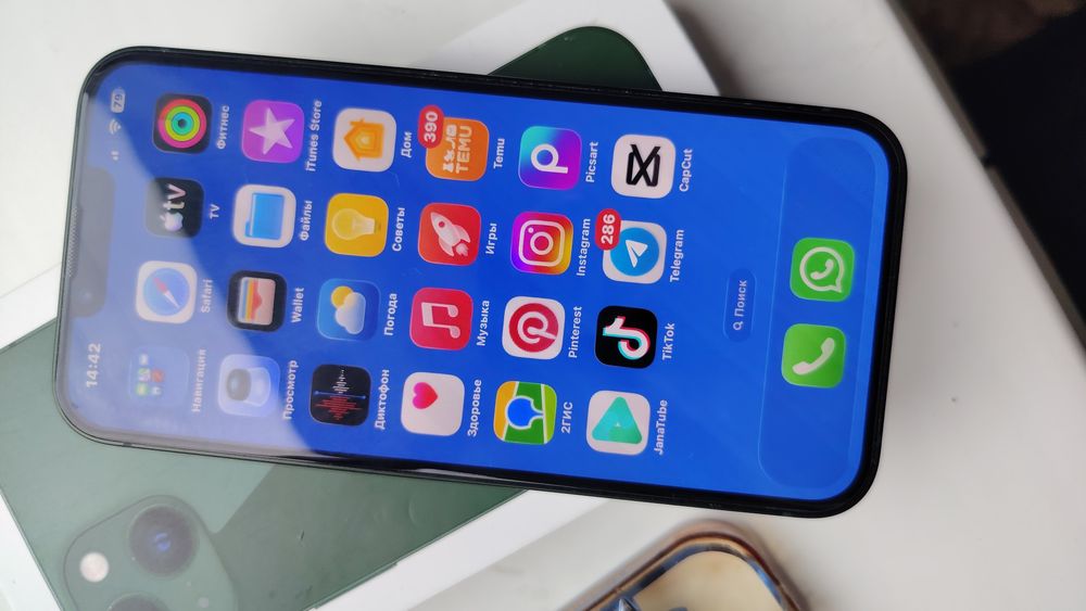 IPhone 13 128gb в хорошем состояний