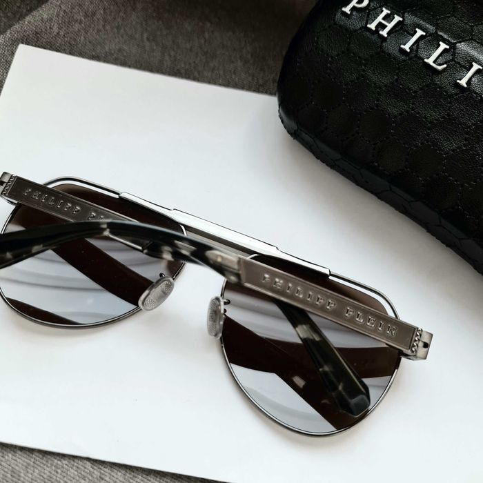 Солнцезащитные очки РР.