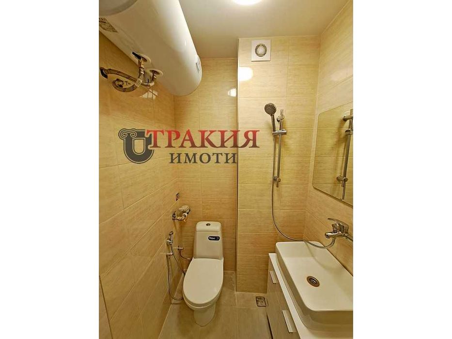 Дава се под наем Едностаен апартамент в Стара Загора, Център - 26 кв.м за 179.52 € - Снимка #6