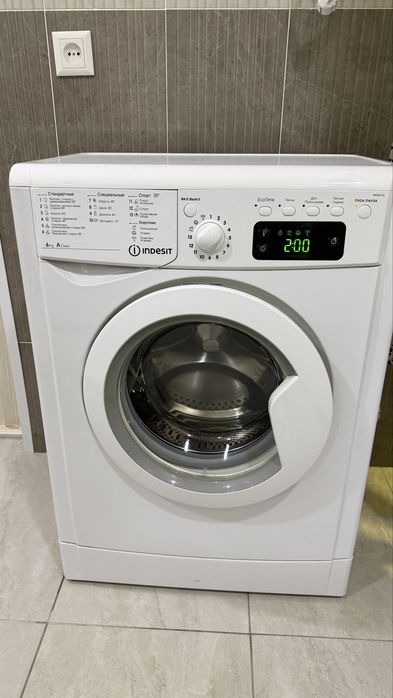 Стиральная машина Indesit