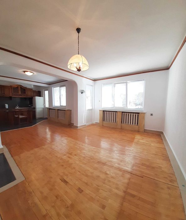 Продава се Многостаен апартамент в Търговище, Център - 165 кв.м за 773 €/кв.м - Снимка #4