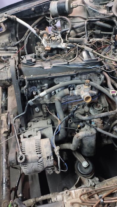 Продам двигатель Ауди 80 1.8