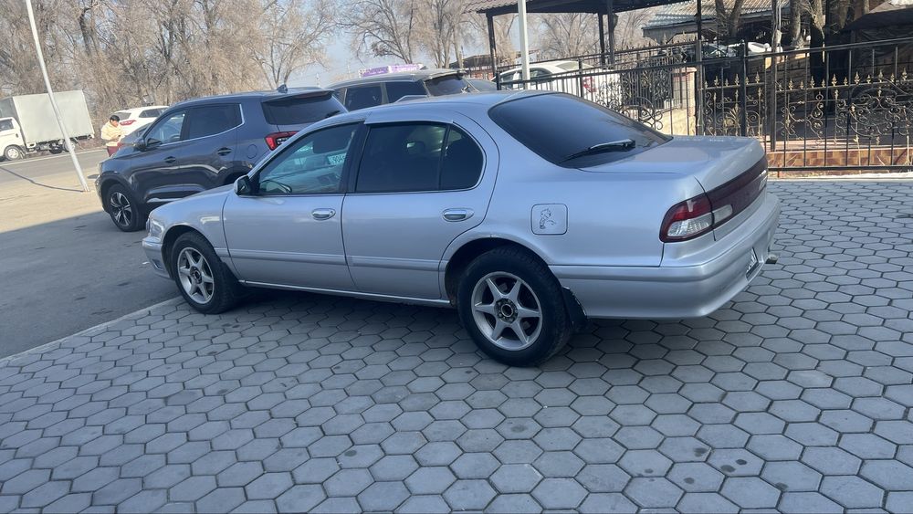 Продам срочно титанка 16