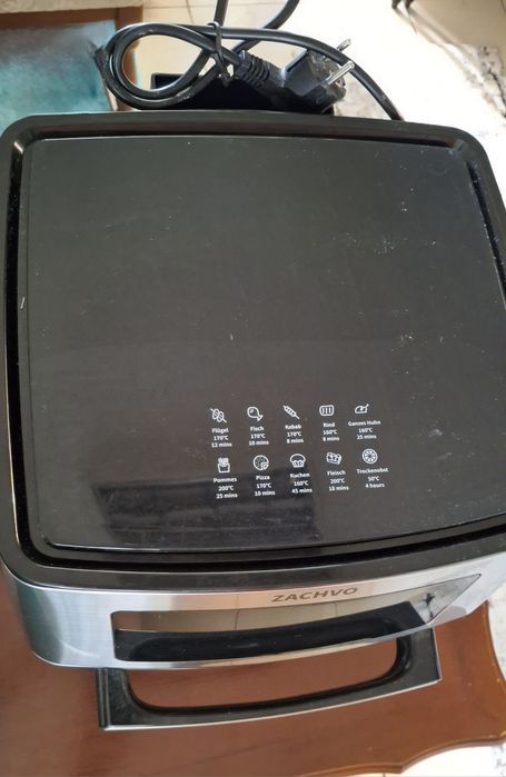 мултифункционална фурна с горещ въздух (air fryer oven) от марката Zachvo