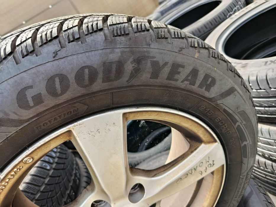 Jante Roti Ford Mondeo Cauciucuri Iarna 215 60 16 5x108