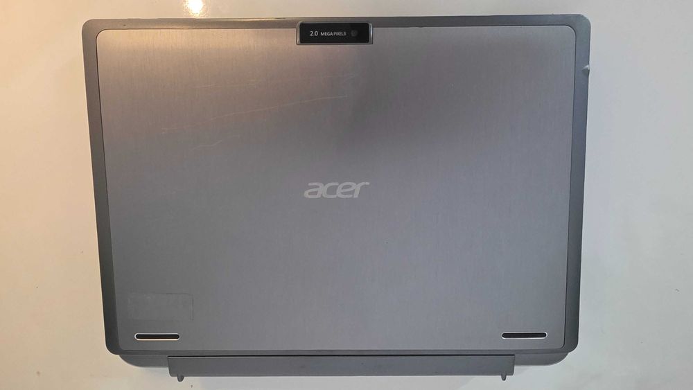 Tableta 2 in 1 Acer One S1002