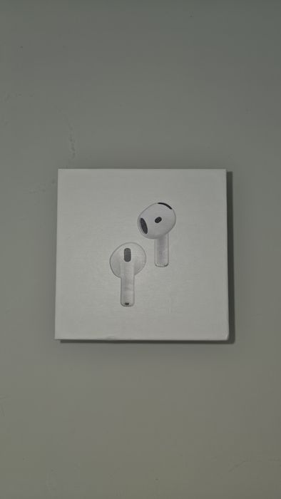 Vand AirPods 4 noi