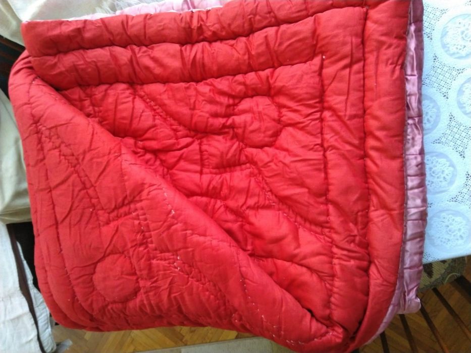 Plapuma cu fete din matase