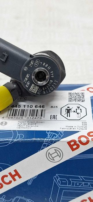 Почти нова дюза Bosch за 2.0 tdi common-rail