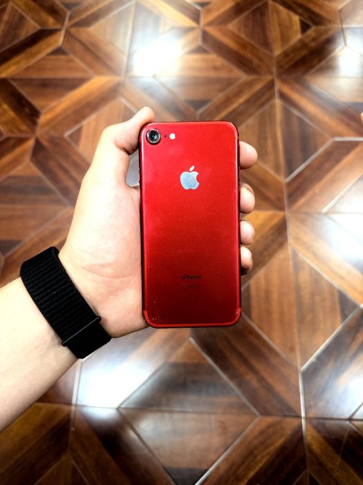 iPhone 7 128 gb xolati ortacha