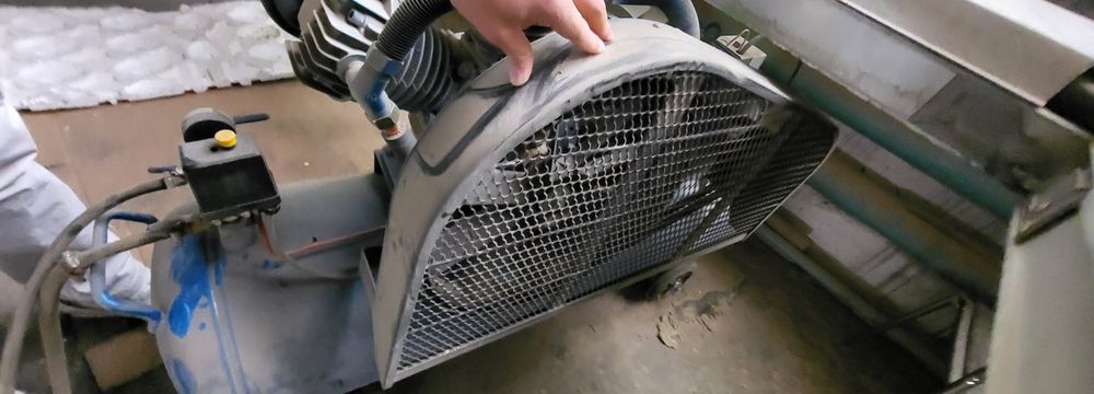 Масляный компрессор Mateus MS03309