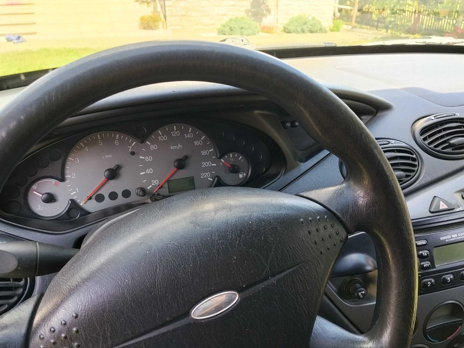 Ford focus 1 (2002