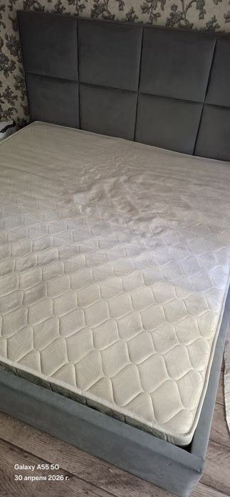 Продам Матрас 180х200