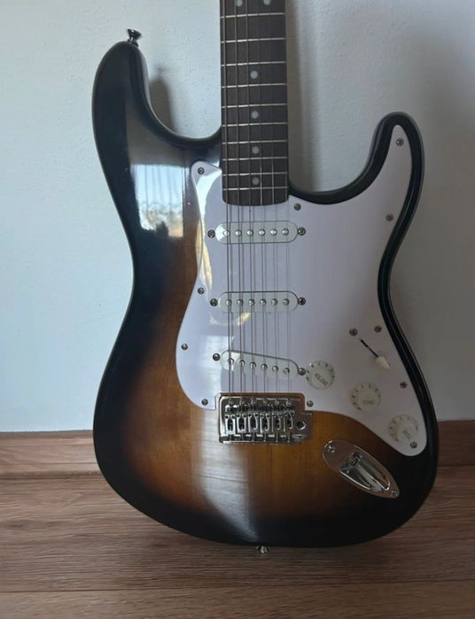 Chitară electrică Fender nefolosită